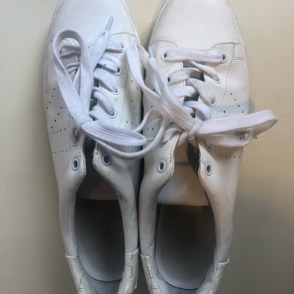 Vince white sneakers